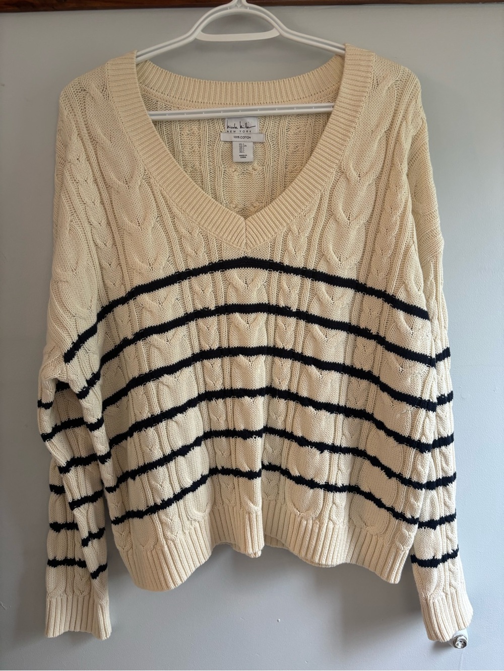 Nicole Miller Cream Cable-Knit V-Neck Sweater with Black Stripes